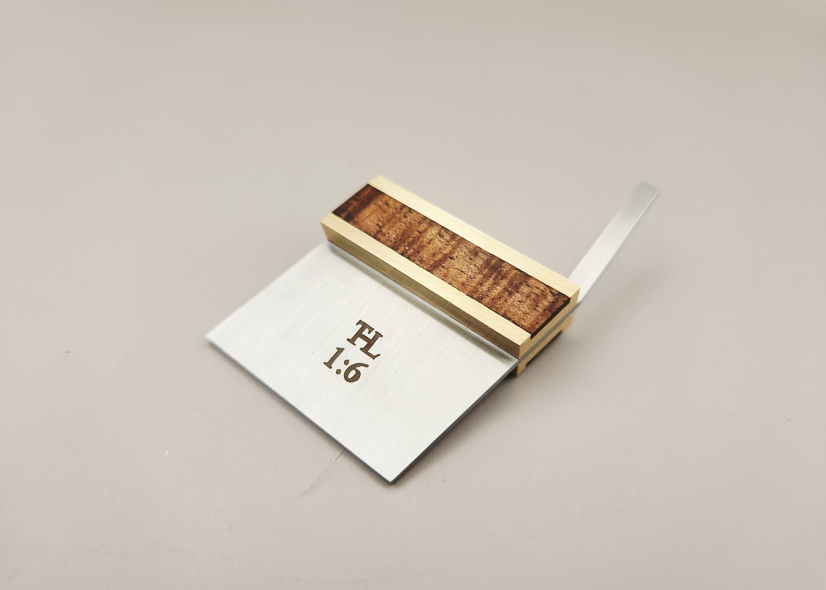 6:1 Dovetail Marker - Figured Bowyakka - Thomas Lane Tools
