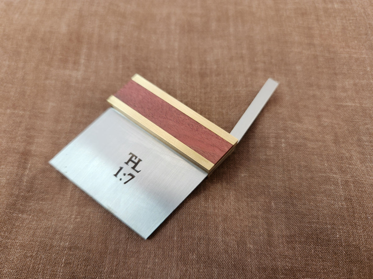 7:1 Dovetail Marker - Pink Ivory - Thomas Lane Tools