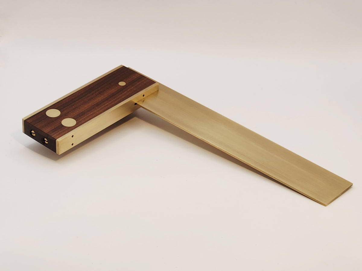 Gidgee 8" Square