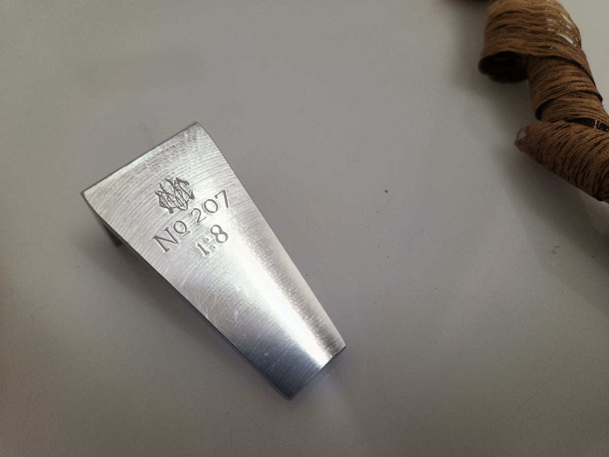 8:1 Dovetail Saddle - Union Manufacturing Company